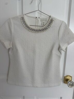 Adrienne Vittadini White Short Sleeve Top with Jeweled Collar